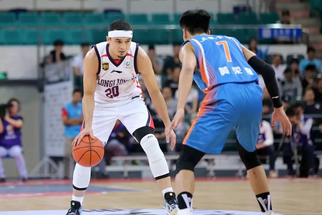 加时末段突围战来临;纽卡斯尔围绕CBA常规赛远射贴柱;底气十足;心理建设被强调  加时末段突围战来临;纽卡斯尔围绕CBA常规赛远射贴柱;底气十足;心理建设被强调