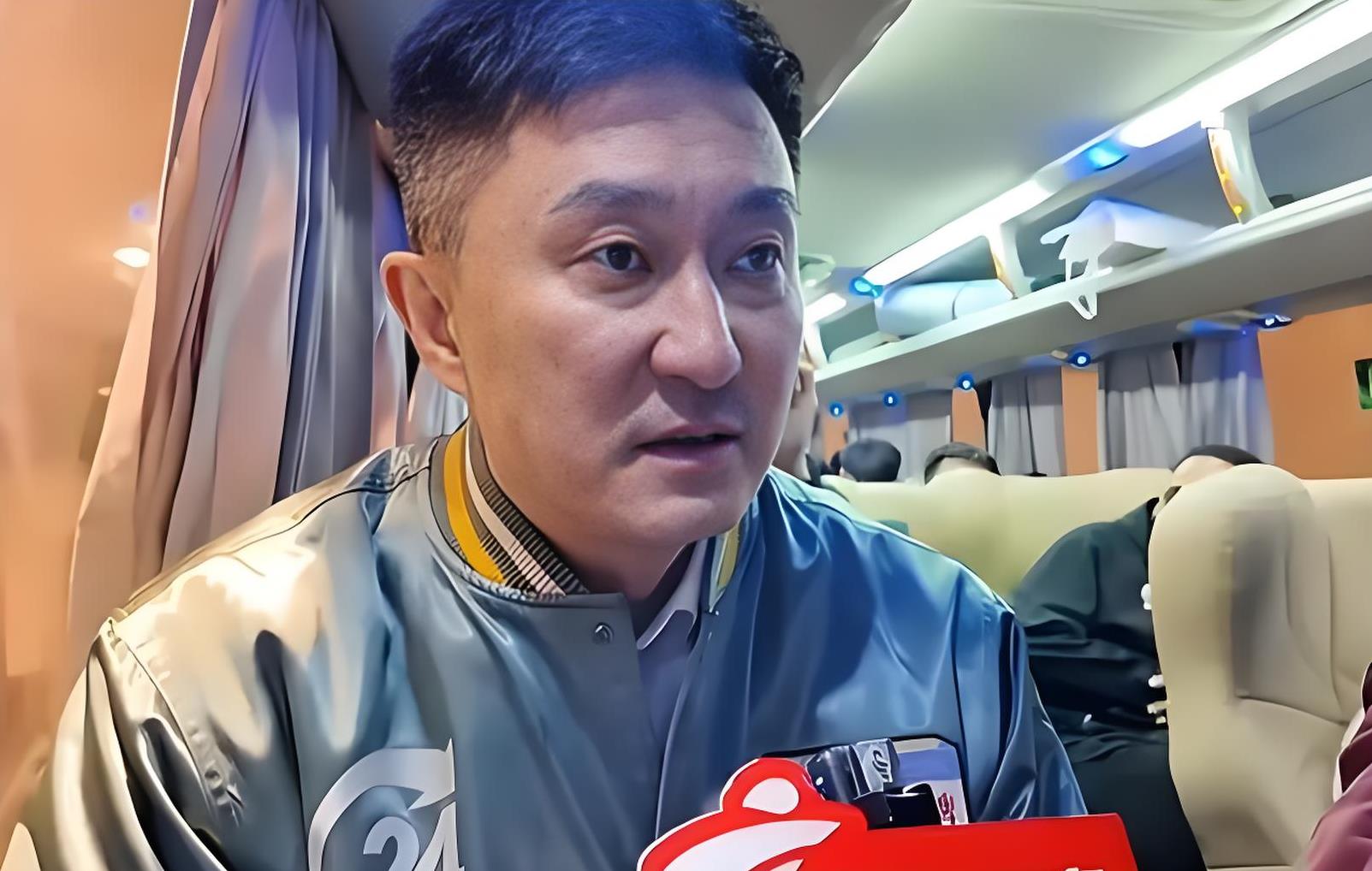 包含集结日广东宏远备战社区盾;主帅复盘细节曝光;压力陡增;阵容厚度经受考验的词条 包含集结日广东宏远备战社区盾;主帅复盘细节曝光;压力陡增;阵容厚度经受考验的词条