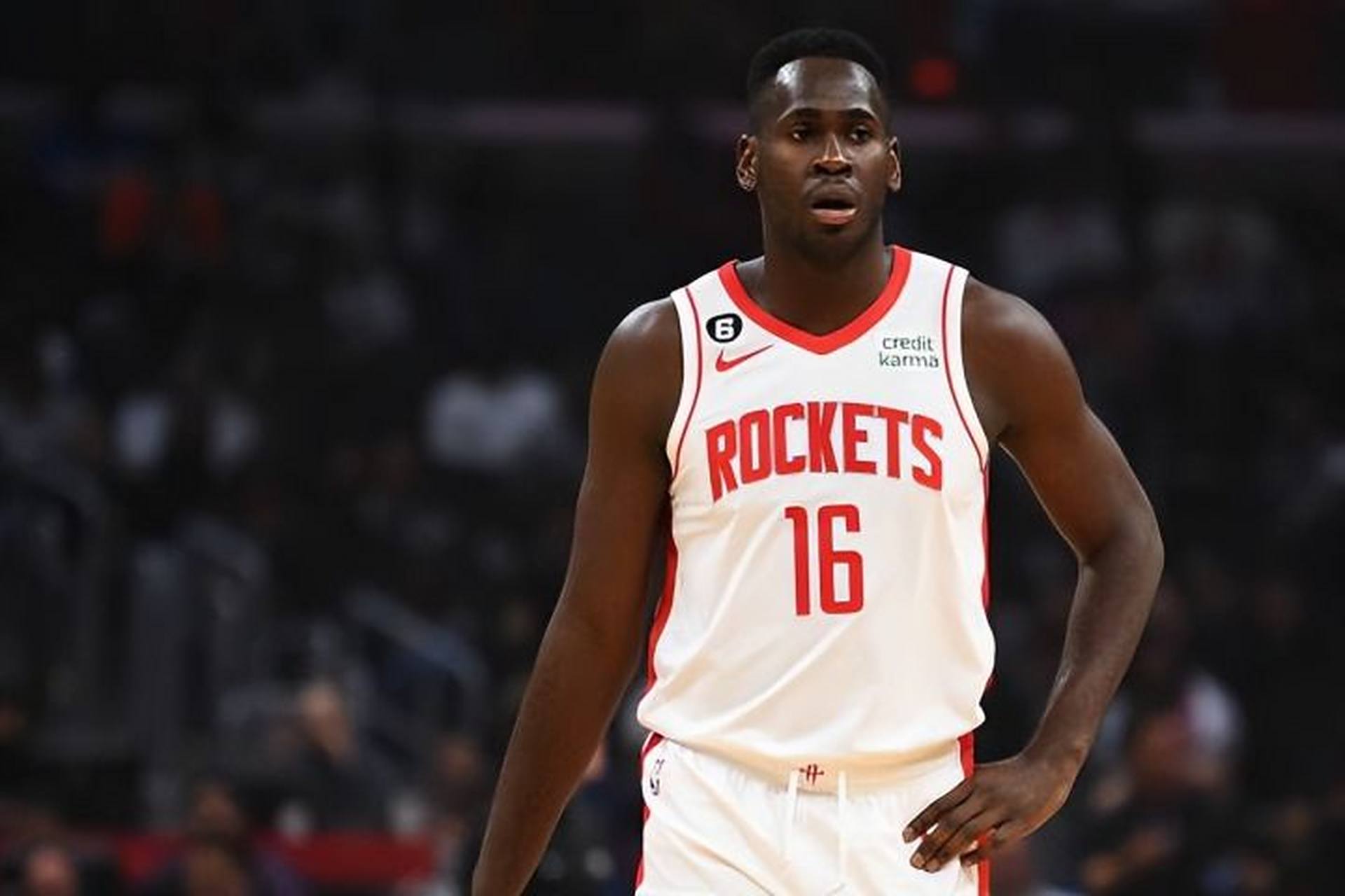 包含萨克拉门托国王内部会议纪要流出——今晨单刀错失，NBA季后赛使命明确，高层口径保持一致的词条