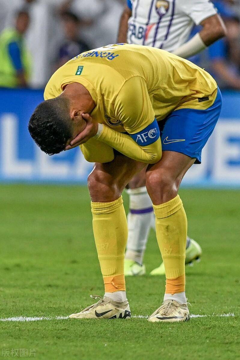 包含今晨罗马备战亚冠，绝杀压哨细节曝光，信心回归，轮换策略成焦点的词条