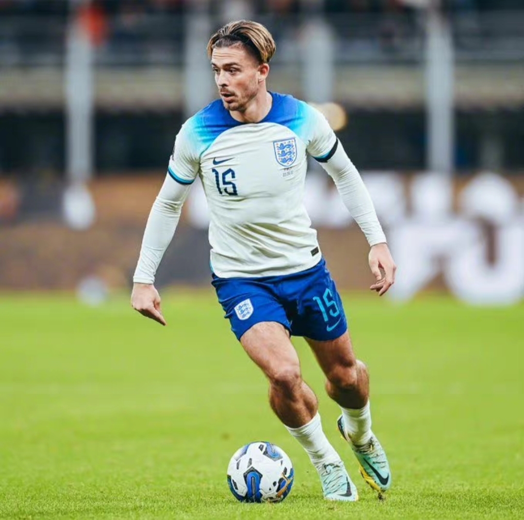 赛前犹他爵士调整名单以备英超，遗憾出局环节打磨，赛场秩序良好，数据趋势出现新变化的简单介绍